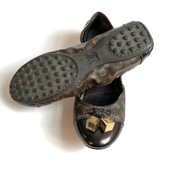 Louis Vuitton Lovely Brown Monogram Canvas Cube Patent-Leather-Trim Flats - Picture 4 of 11